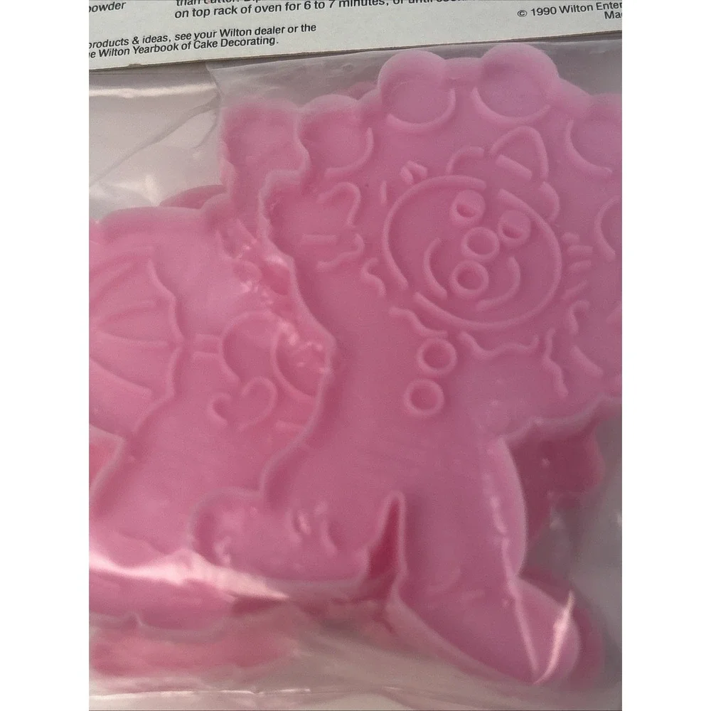 NEW Vintage Wilton Comical Clowns Cooke Cutters Set Of 4 1990